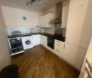 1 bedroom apartment to rent - Photo 4