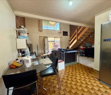 Conveniently Located between the City & Sea - Photo 5