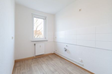 Wir sanieren nach Ihren Wünschen! 3-Raumwohnung mit Balkon in Merseburg Nord - Photo 5