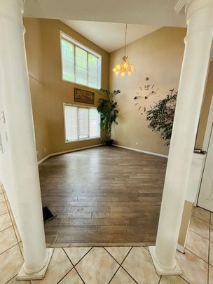 For Lease - 65 Periwinkle Way, Guelph, Ontario - Photo 1