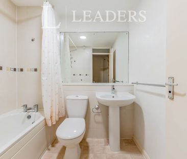 1 bedroom studio to rent Archers Court, Crawley, RH10 - Photo 2