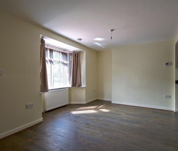 A stylish, high specification apartment with allocated parking a co... - Photo 6