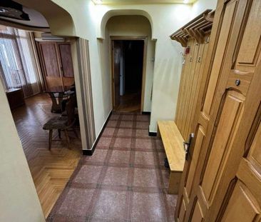 Apartament 5 Camere, Etaj 5/8, Bulevardul Republicii - Zona Garii. - Fotografie 2