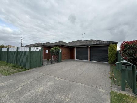 Easy Care Living in Witherlea - Photo 2
