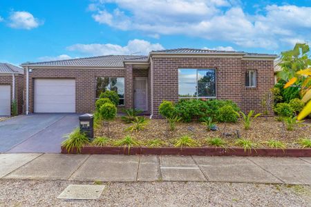2/1 Glencoe Street, Kurunjang, VIC 3337 - Photo 5