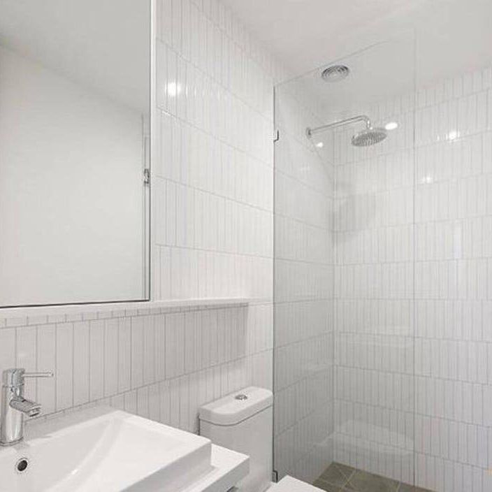 STYLISH APARTMENT | SECURE | PRIME LOCATION - Photo 1