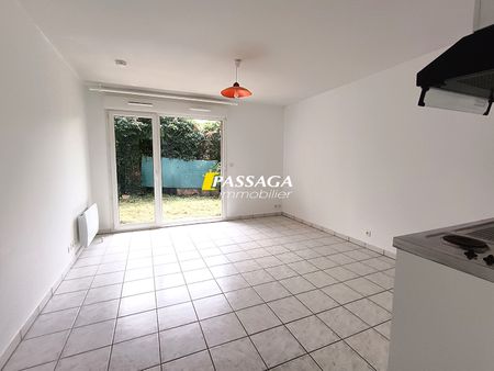 Location Appartement 1 pièce 23m² - Photo 3