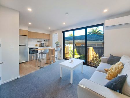 Stokes Valley Living - Photo 5