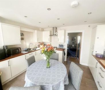 2 bedroom house to rent St. James Close, Hanslope, Milton Keynes, MK19 - Photo 5