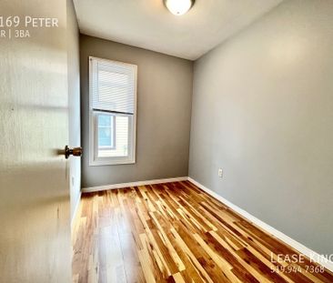 Furnished 8 Bed, 3 Bath, 2 Kitchens - Minutes from U Windsor at Onl... - Photo 5