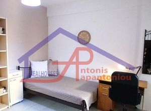 Studio/Γκαρσονιέρα για ενοικίαση - Ιωάννινα, - Φωτογραφία 1