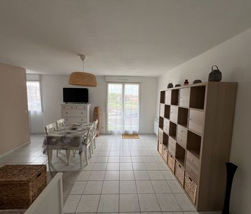 Location Appartement 2 pièces 48m² - Photo 3