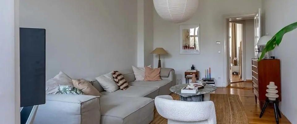 Helle und ruhige 2-Zimmer-Altbauwohnung mit Balkon in Steglitz – verfügbar - Foto 1