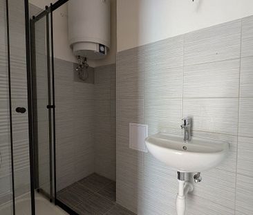 Pronájem bytu 2+1 64 m² - Photo 2