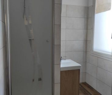 Location Appartement 2 pièces 50m² MARSEILLE 6ème - Photo 4