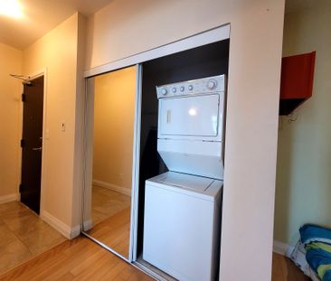 For Lease - 3504 Hurontario Street Unit# 801, Mississauga, Ontario - Photo 3