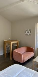 Location Appartement 1 pièce 33m² - Photo 3