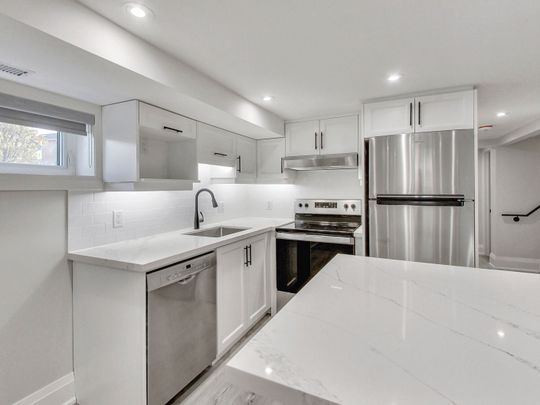 For Lease - 1743 Lawrence Avenue Unit# Suite 1, Toronto, Ontario - Photo 1