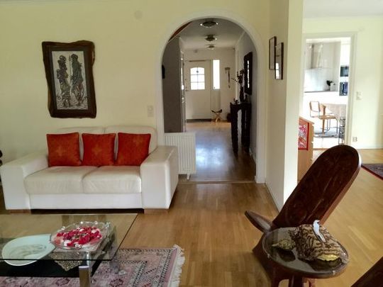 VILLA I DANDERYD UTHYRES - Foto 1