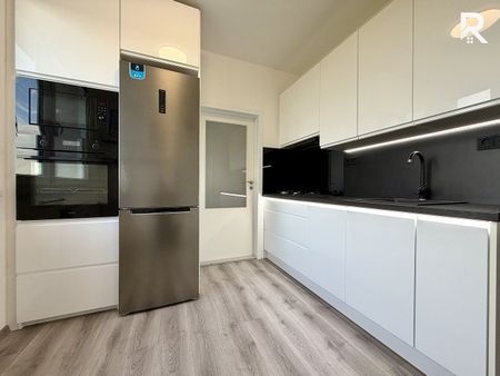 Pronájem bytu 3+1 63 m² - Photo 4