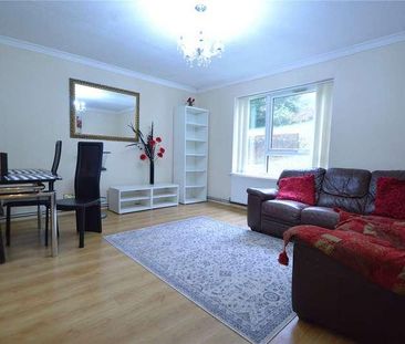 Montana Close, South Croydon, CR2 - Photo 2