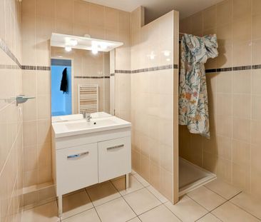 Location Appartement 2 pièces 57m² VENISSIEUX 69200 - Photo 6