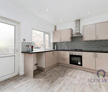 3 bedroom terraced house to rent - Photo 3