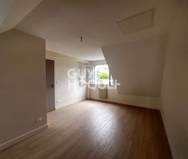 Maison rénovée au coeur de Saint Donatien 116 m2 - Photo 5