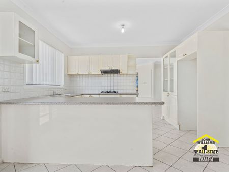 31B Walgett Close, Hinchinbrook NSW 2168 - House For Rent | Domain - Photo 5