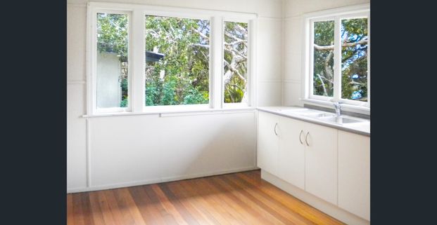 Dicky Beach At Your Doorstep! - Photo 1