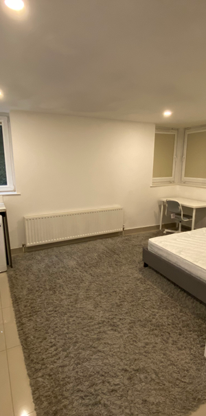 Flat 87, Samara Plaza, LS2 9DU, Leeds - Photo 1