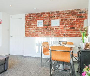 1 bedroom flat to rent - Photo 6
