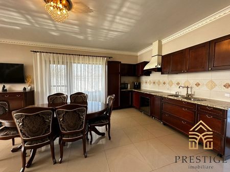 Vila cu 4 camere de inchiriat in zona Podgoria-Oradea - Fotografie 4