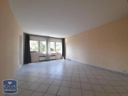 Appartement à louer 3 pièces 72.76m² - Photo 2