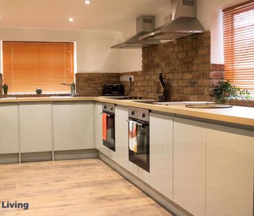 OX Living is proud to present this high-quality 7-bedroom co-living... - Photo 6