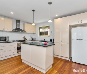 Don't Miss This One! - Photo 4