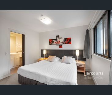 704/18-20 Bank Place, Melbourne, Vic 3000 - Photo 6