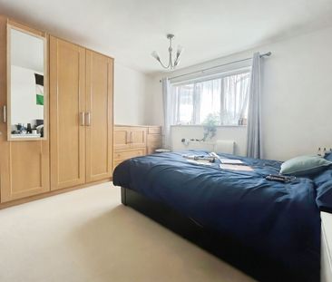 3 Bedroom End Terraced House To Rent - Photo 3