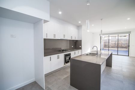 “PREMIUM RESIDENCE” - Photo 4