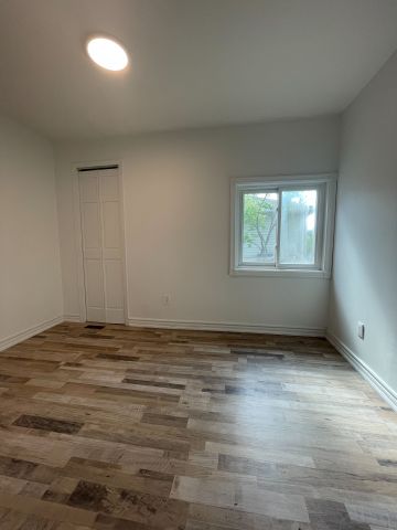 For Lease - 241 Elm Avenue, Georgina, Ontario - Photo 5