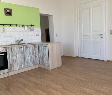 Stilvolle 4-Zimmer-Altbauwohnung mit Charme & Großzügigkeit - Photo 1