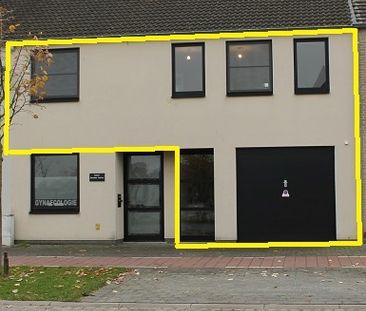 Gezellige woning met 2 slaapkamers en grote tuin - Photo 1