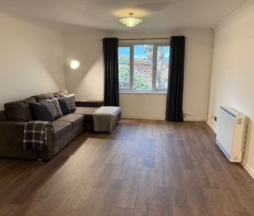 2 Bed Flat, Wimbledon, SW19 - Photo 1