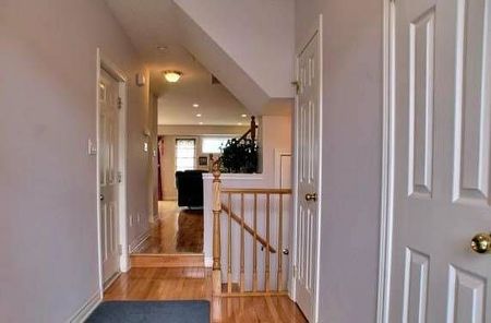 For Lease - 505 Blue Jay Drive Unit# 25, London North, Ontario - Photo 4
