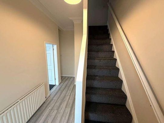 Whalley Road, Ramsbottom, BL0 - Photo 1