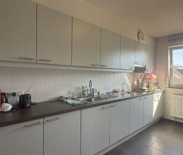 Appartement te huur in Rumbeke voor € 795 met 2 slaapkamers - Foto 5
