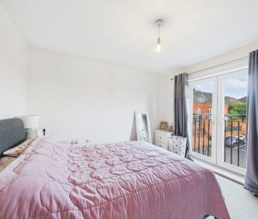 Terry House, Tadros Court, High Wycombe,HP13 - Photo 2