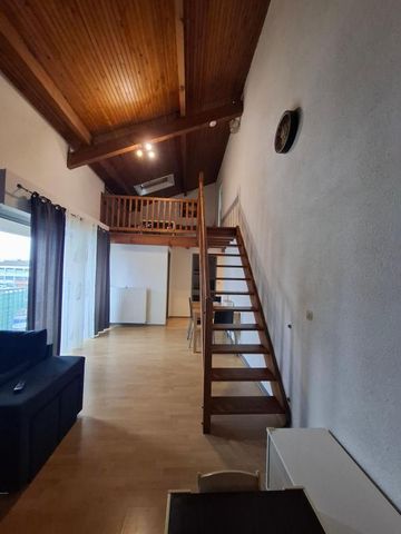 Location Appartement 2 pièces 60m² MONT DE MARSAN 40000 - Photo 2