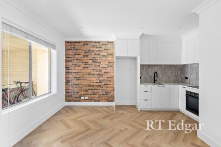 Thinking of selling? Contact our agent - Photo 5