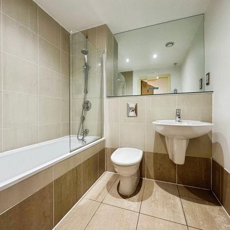 1 bedroom flat to rent - Photo 4